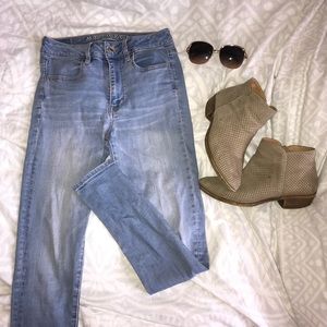 American Eagle Hi-Rise Jegging